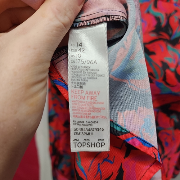 TopShop Abstract Floral Button Front Blouse - Picture 2 of 5